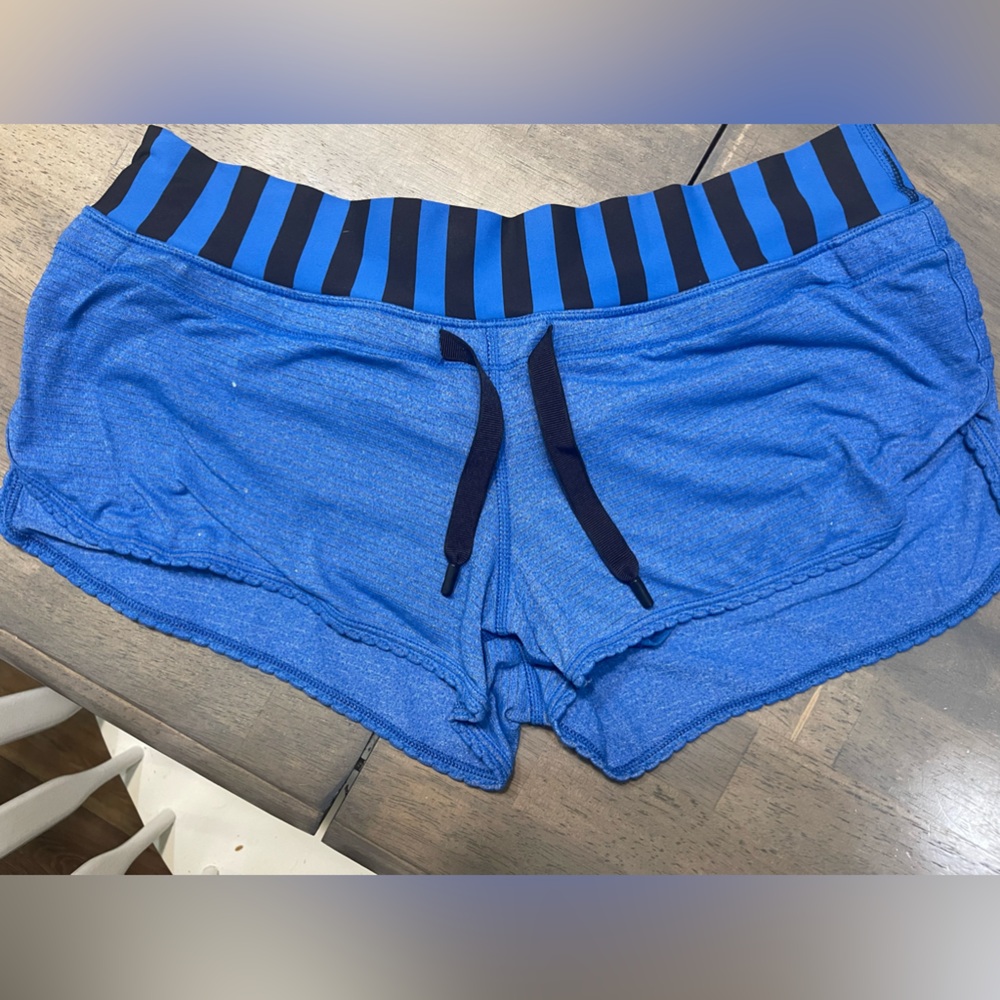 Lululemon flawed size 6/8